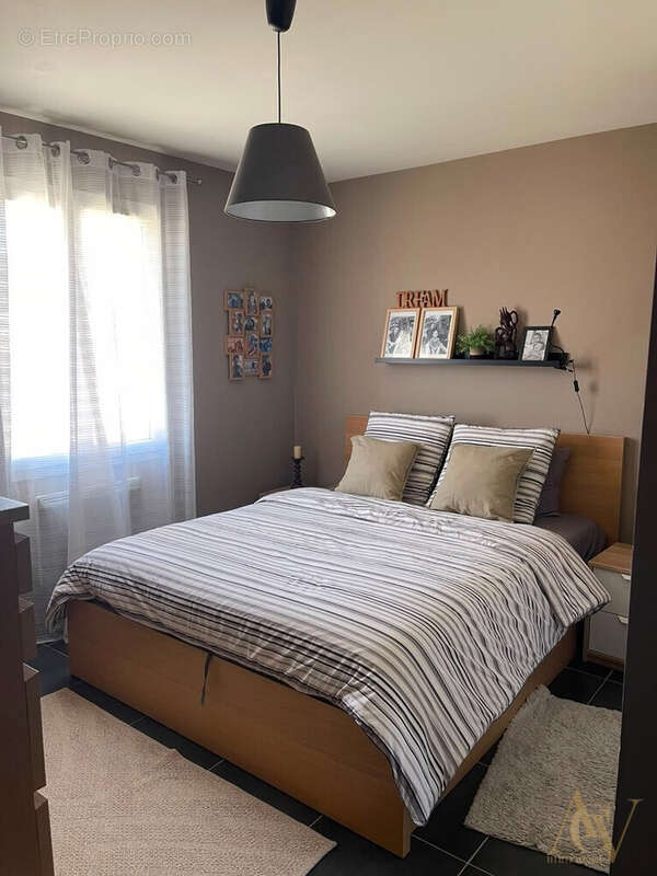 Maison 88 m² à Rocbaron  - photo 4