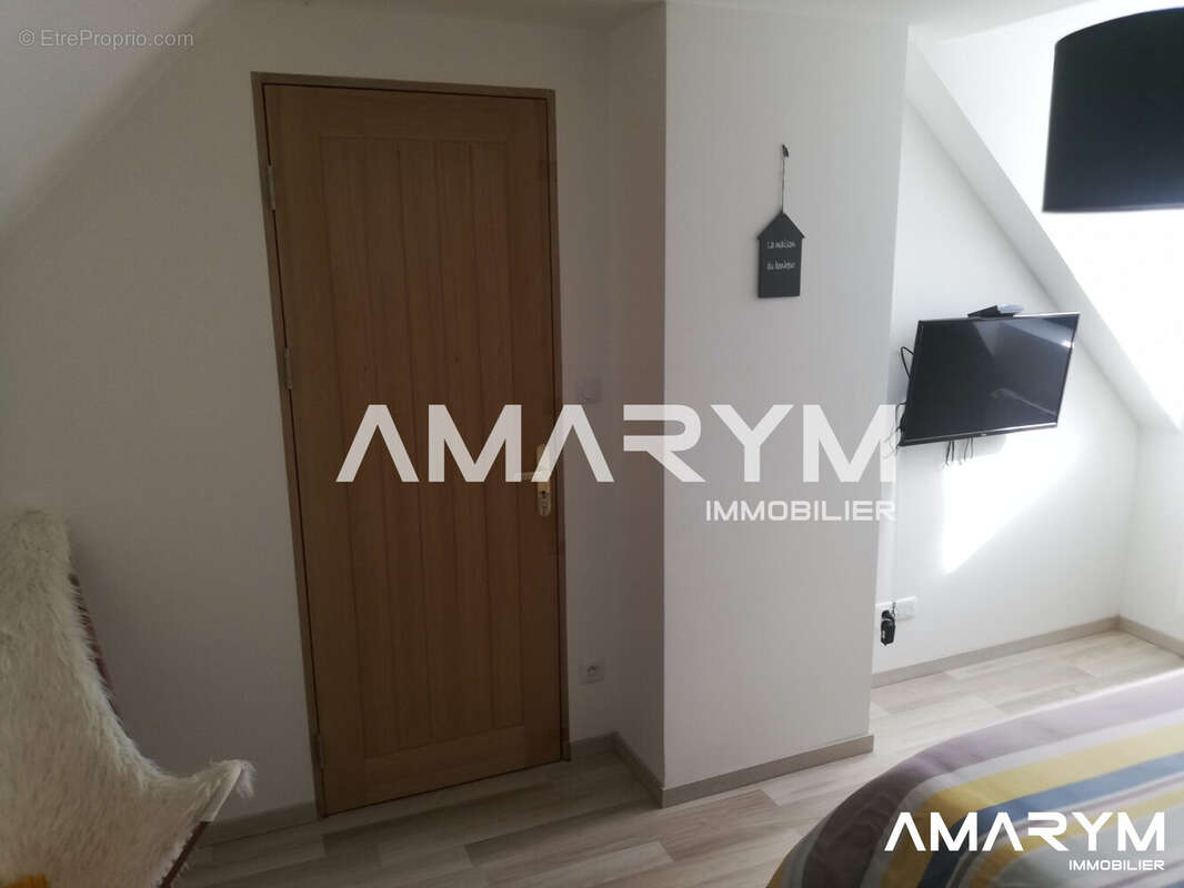 Maison à MARTIN-EGLISE