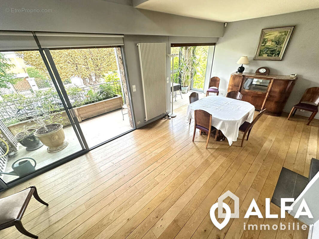 Maison à DEUIL-LA-BARRE