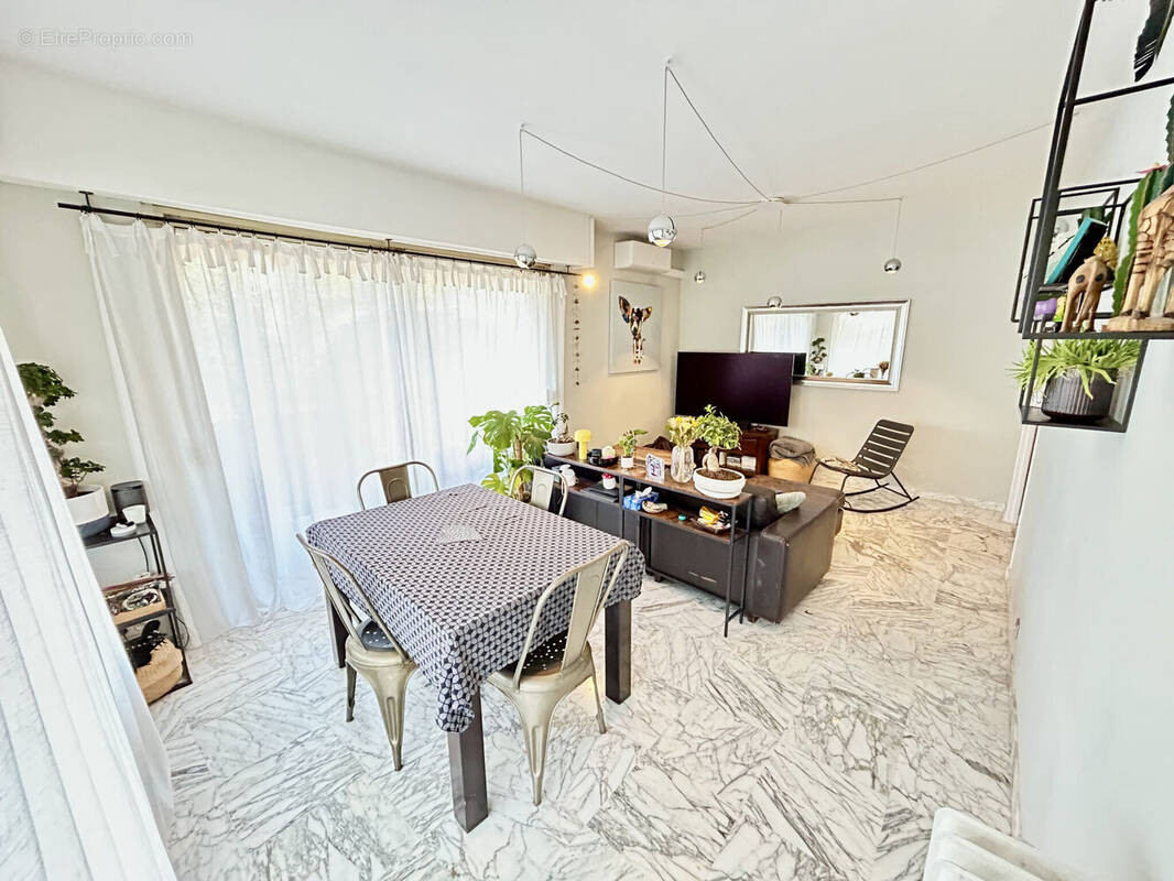 Photo 1 - Appartement à NICE