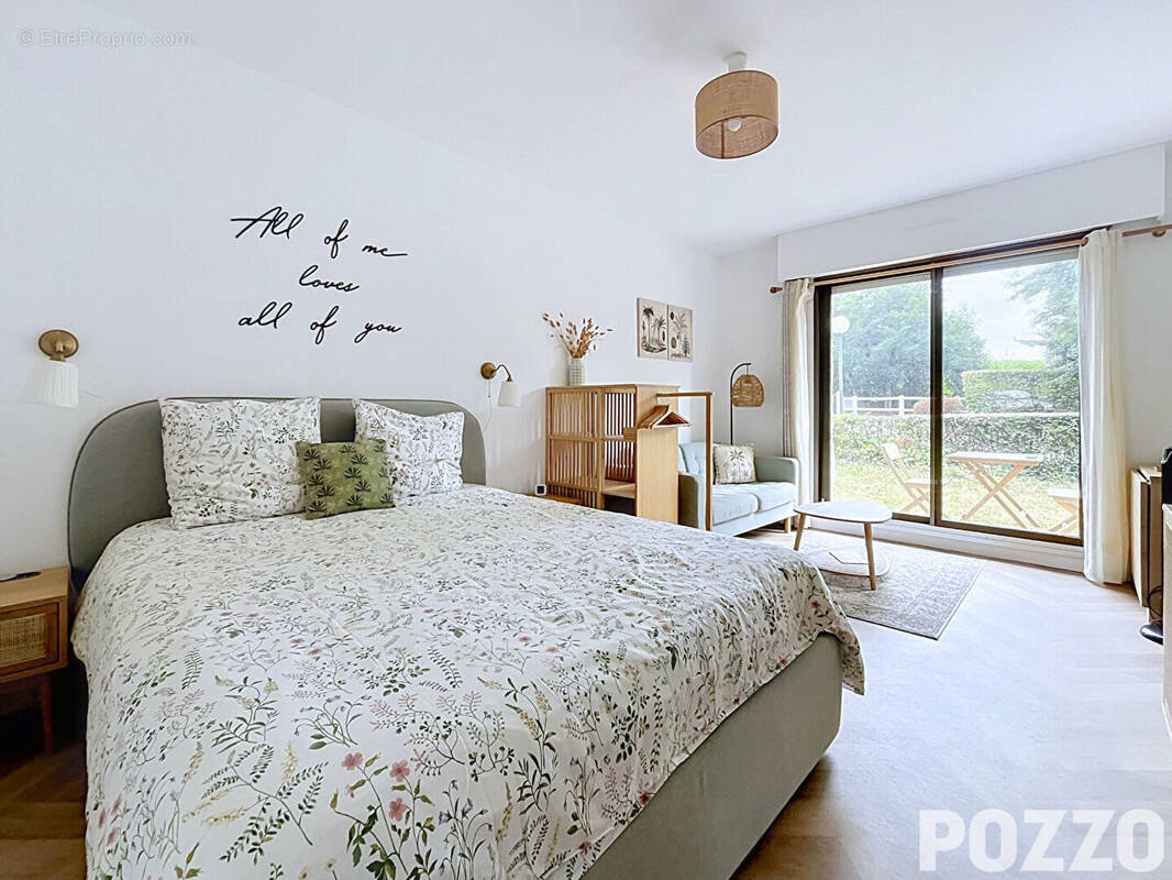 À vendre - Studio de 27 m² avec jardin, cave et parking privé à 5 minutes de Honfleur - photo 1