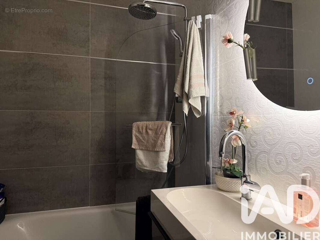 Maison 74 m² à Noisy-Le-Sec  - photo 7