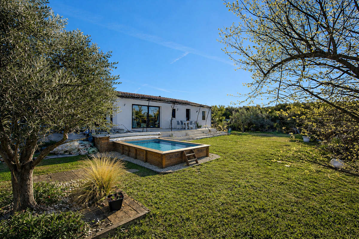Maison à MAZAN