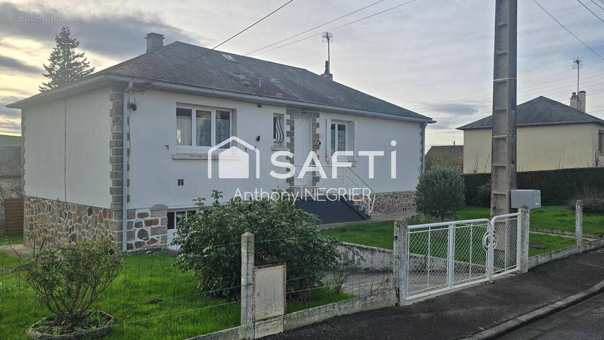 Photo 1 - Maison à CONDE-SUR-NOIREAU