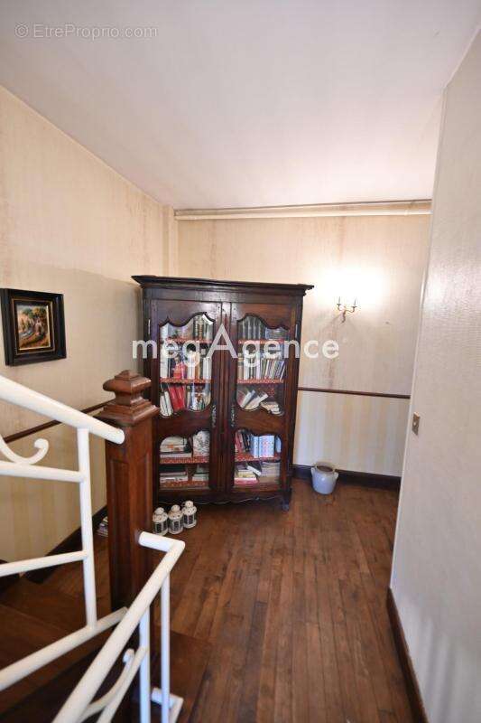 Maison Kervignac 7 pièces 177m² - photo 8
