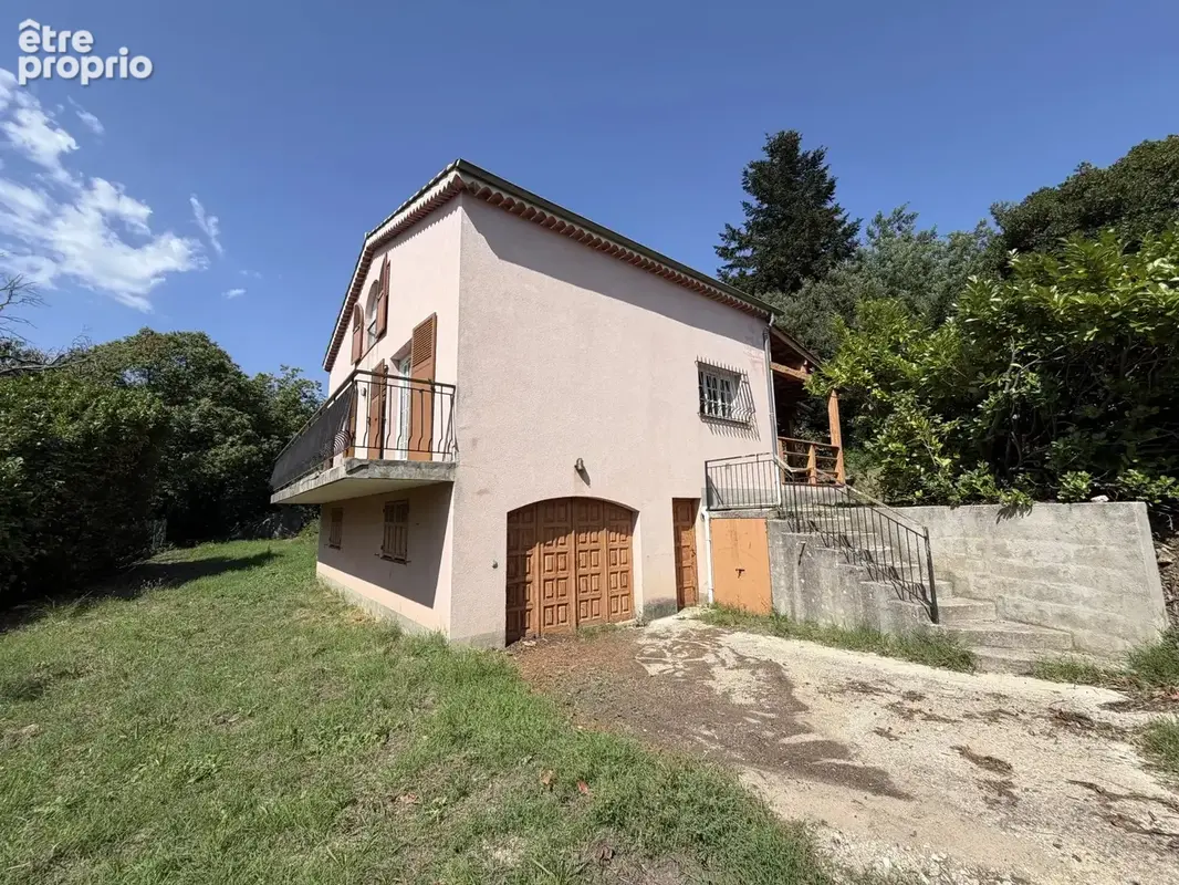 Photo Maison à Berre-Les-Alpes au prix de 418 000€