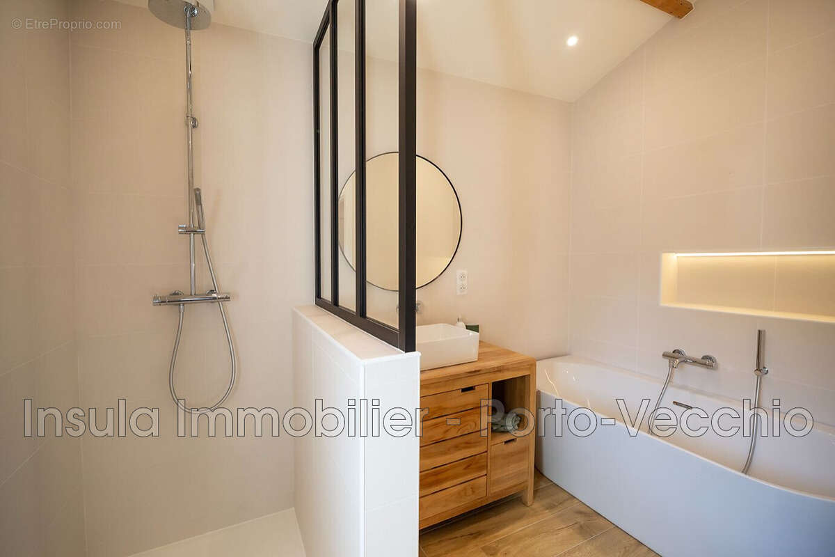 Maison à PORTO-VECCHIO