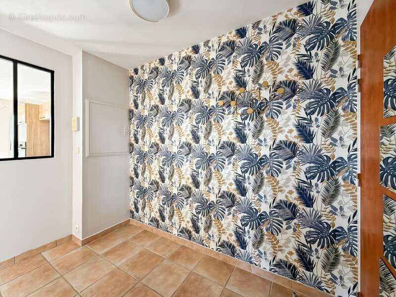 Appartement à CLAVETTE