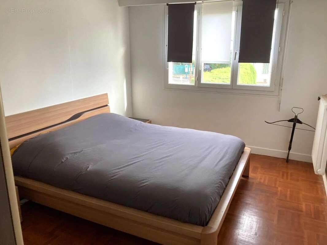 Appartement à SAINT-LAURENT-DU-VAR