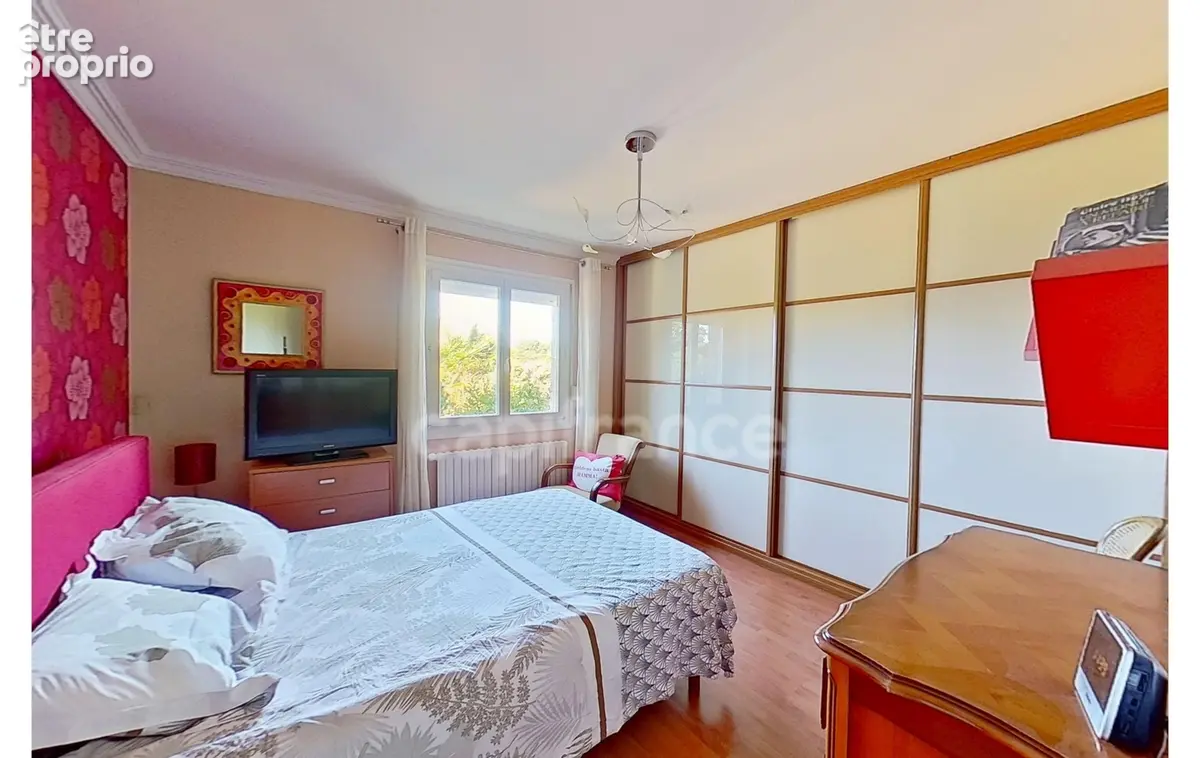 Dpt Côtes-d'Armor (22), à vendre PLOUISY 22200 - limite GRÂCES - Maison 6 pièces 135 m² - vie de plain-pied - jardin paysagé - t - photo 15
