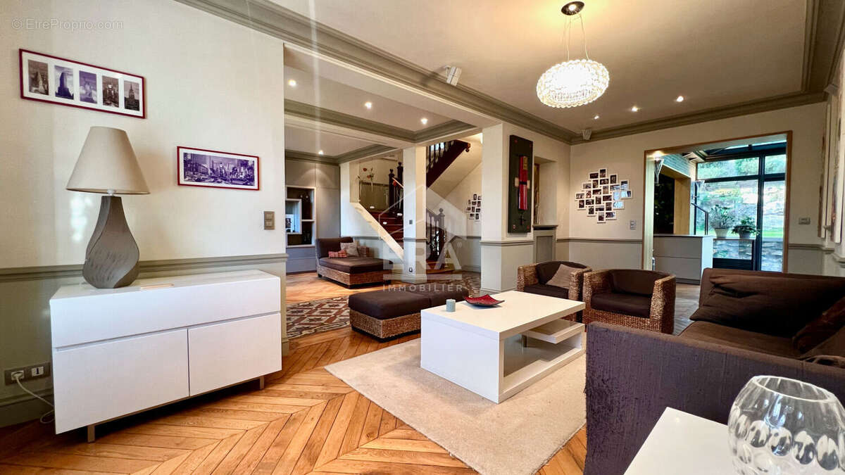 Maison à ATHIS-MONS