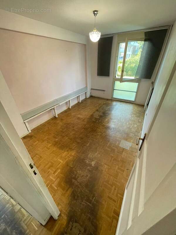 Appartement à MARSEILLE-10E