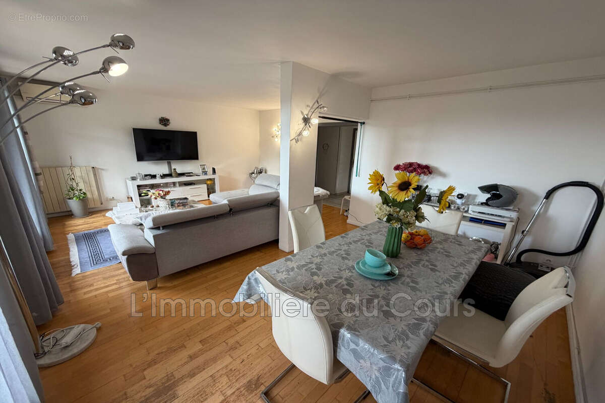 Appartement à MARSEILLE-16E