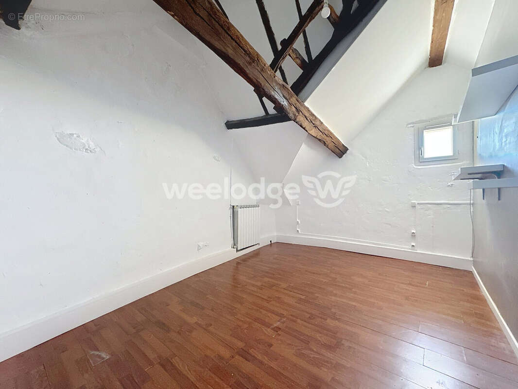 Maison 115 m² à Chanteloup-Les-Vignes  - photo 9