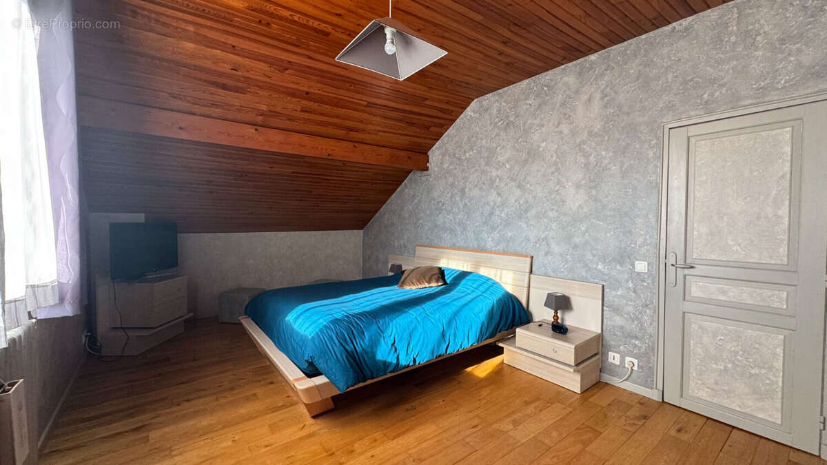Maison 127m² à livry-gargan - photo 9