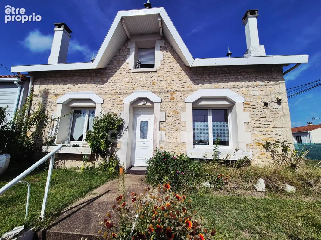 Maison à SAINT-GEORGES-DE-DIDONNE