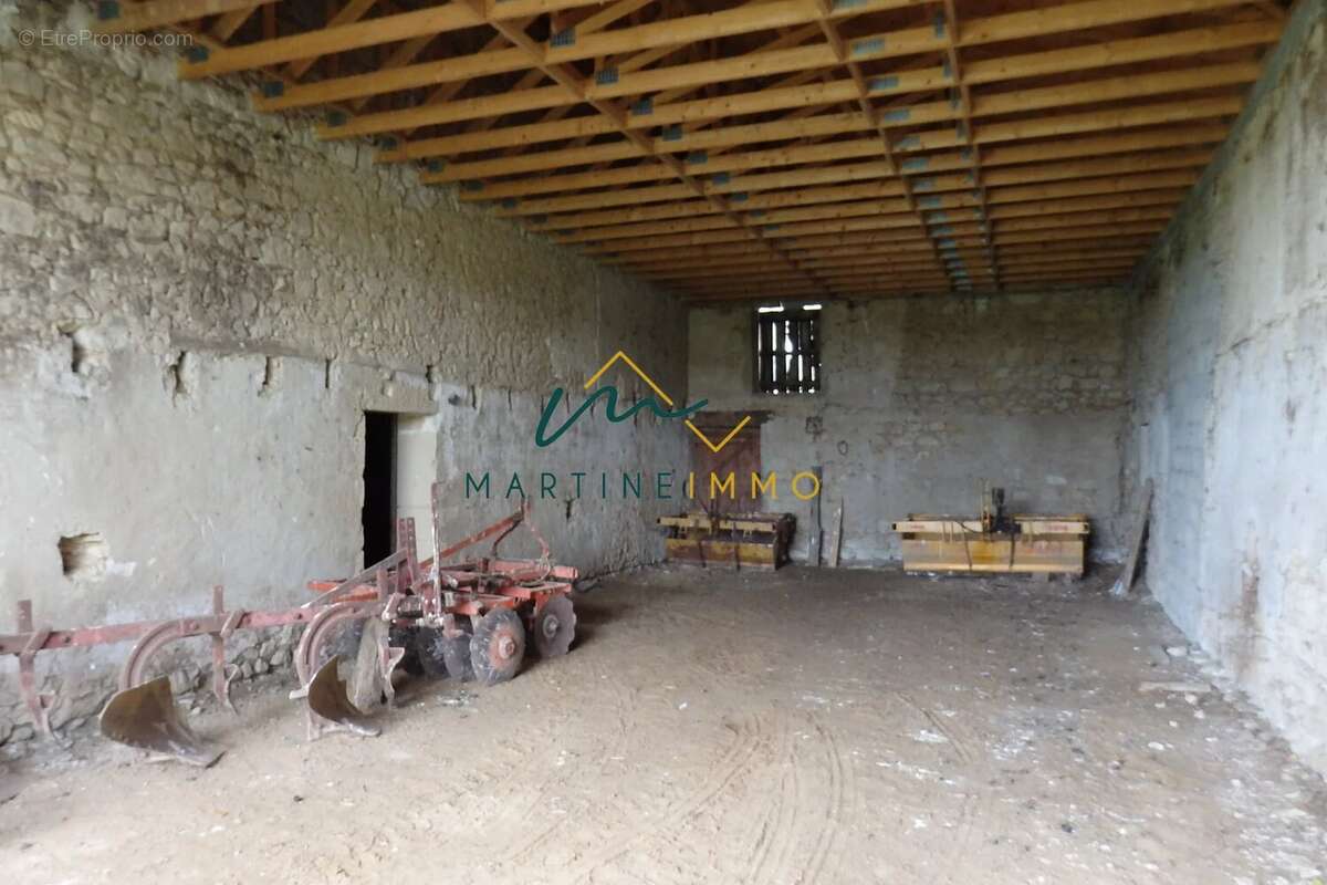 Maison a vendre a fauillet - photo 2