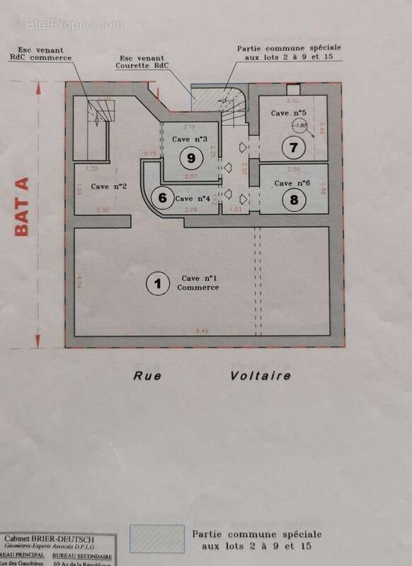 SOUS-SOL CAVES - Appartement à SAINT-OUEN