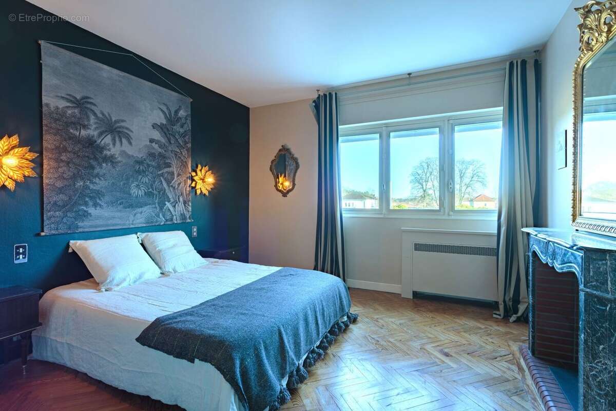 Maison à RION-DES-LANDES