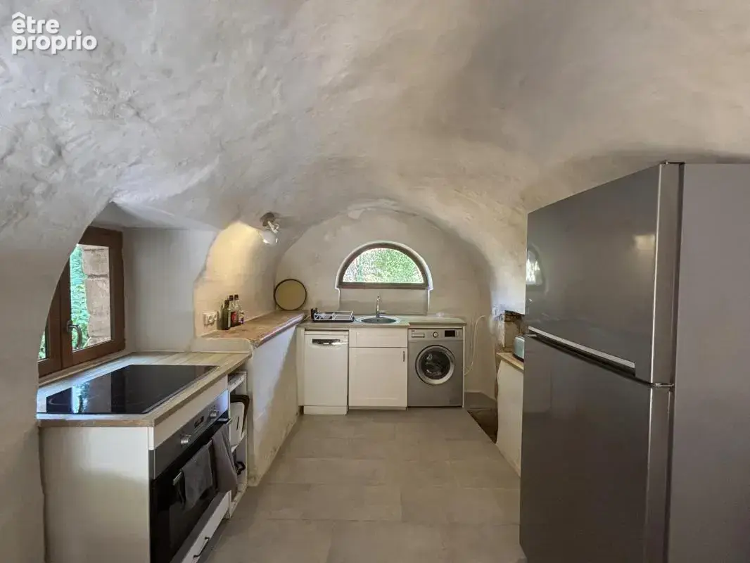 Propriété en pierre rénovée avec maison, 3 gîtes, bassin de détente et fort potentiel locatif – Périgord Noir - photo 10