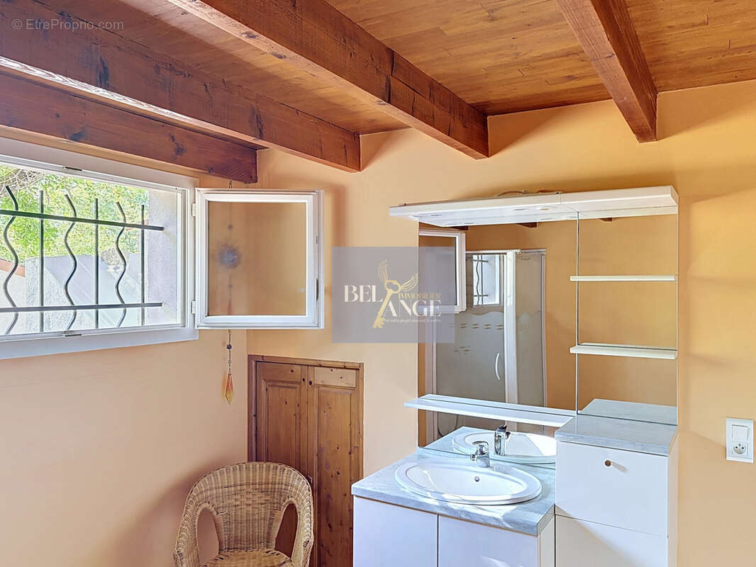 Maison à SAINT-ALBAN-AURIOLLES