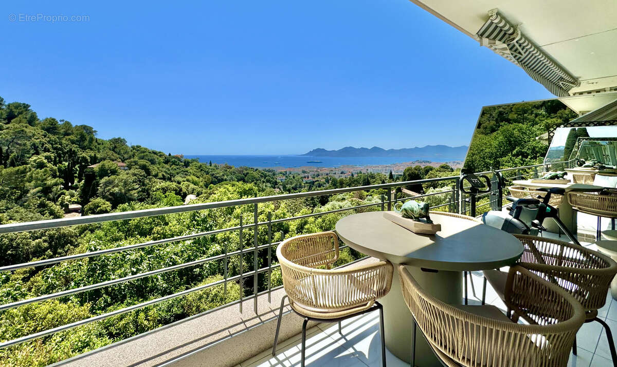 2p vue mer panoramique - cannes residentiel - photo 10