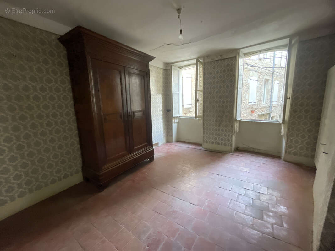 Maison à SAINT-AFFRIQUE