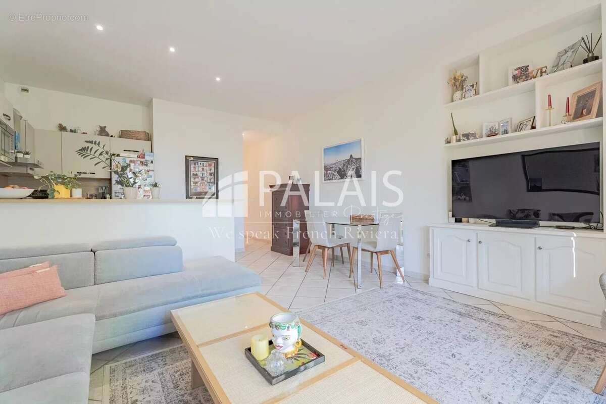 Appartement à BEAULIEU-SUR-MER