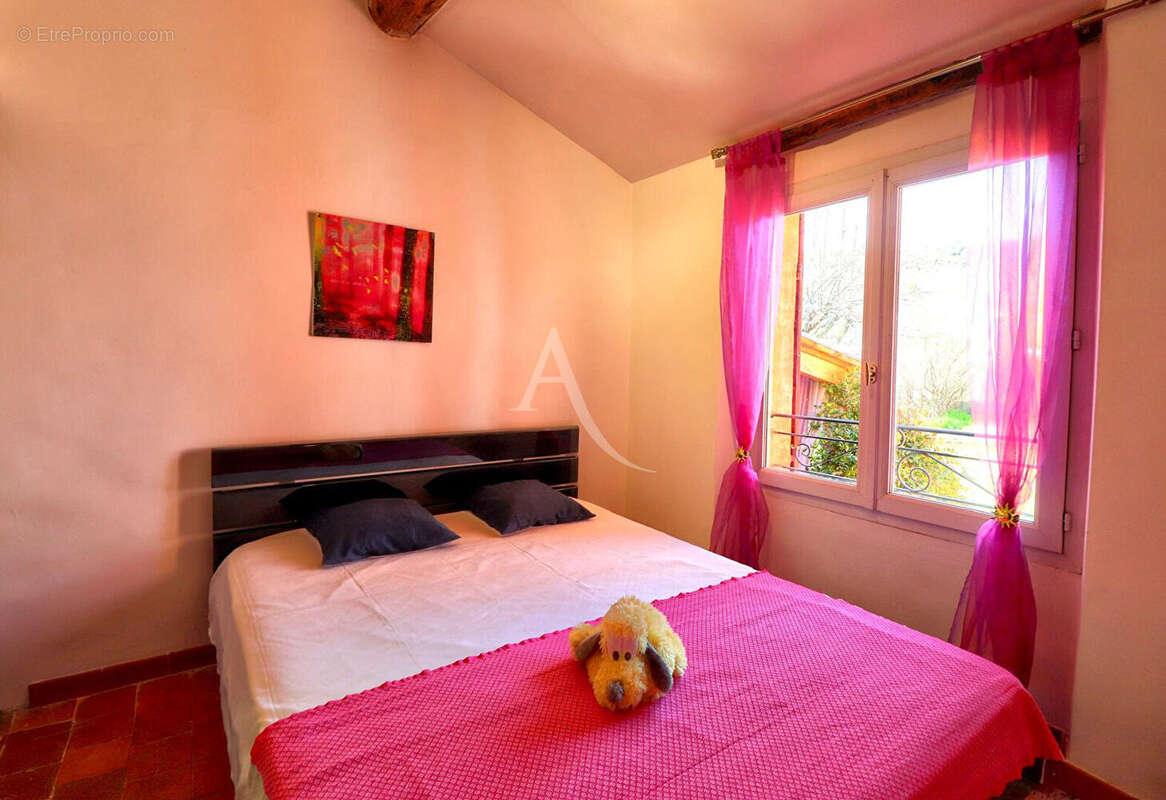Appartement de charme à quinson 67m2 - photo 5