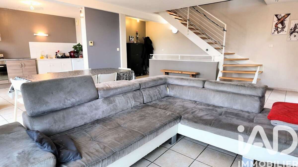 Photo 7 - Maison à SAINT-JEAN-BONNEFONDS