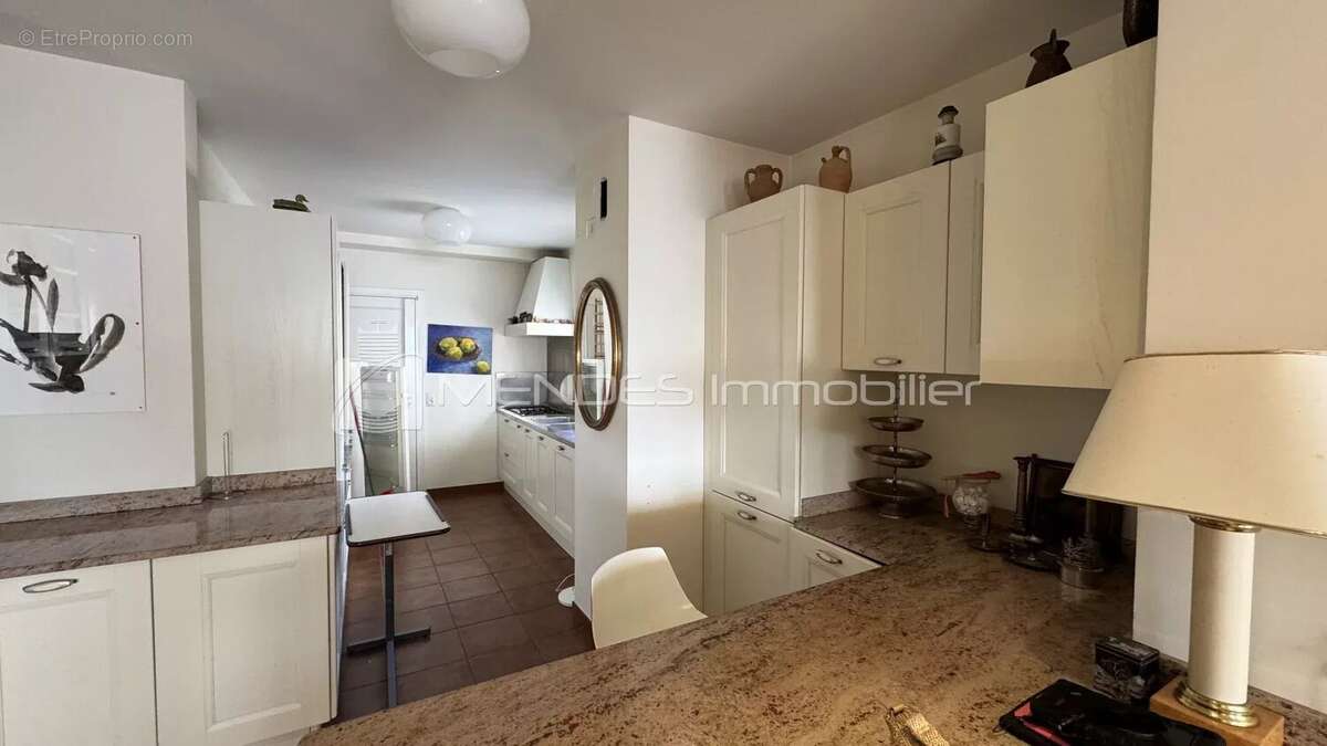 Appartement à ROQUEBRUNE-CAP-MARTIN