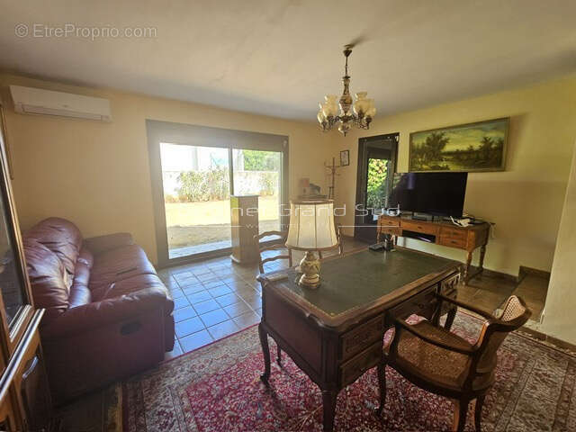 Mauguio A vendre maison de type 5 avec garage - photo 6