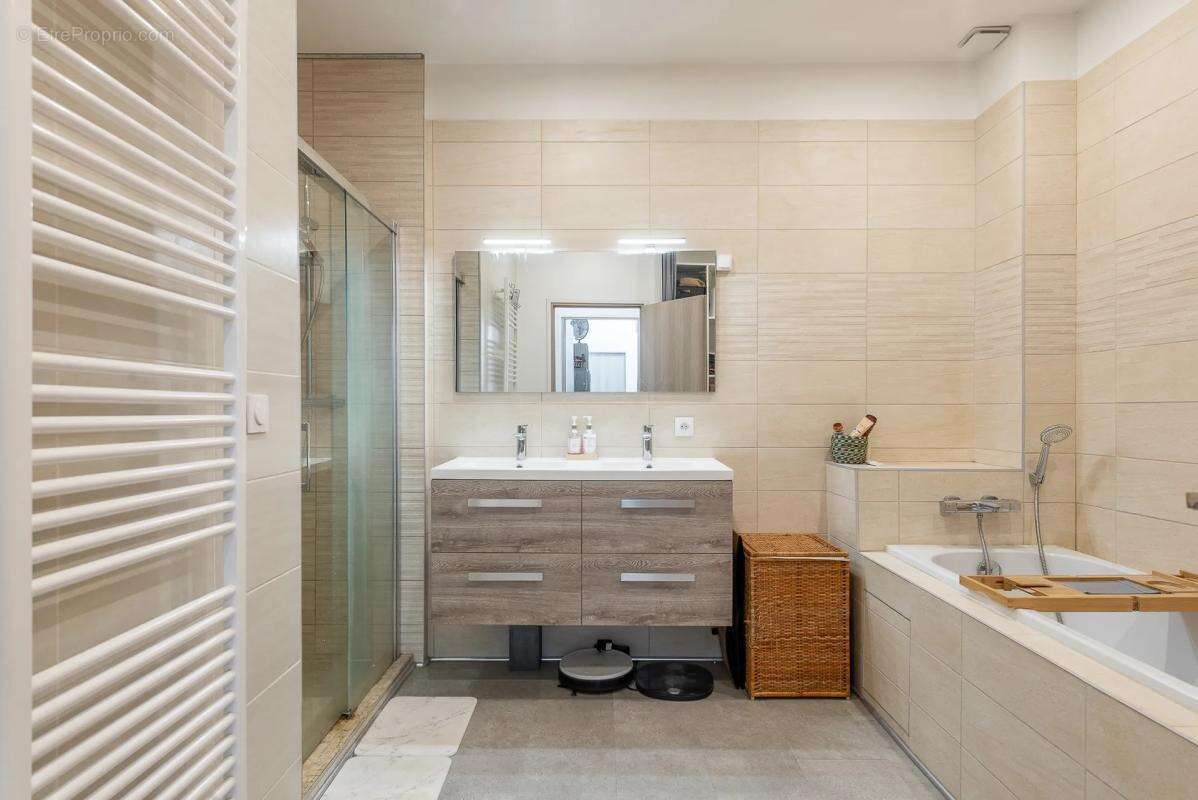 Appartement de 3 pièces de 78 m² situé à Reims - photo 9