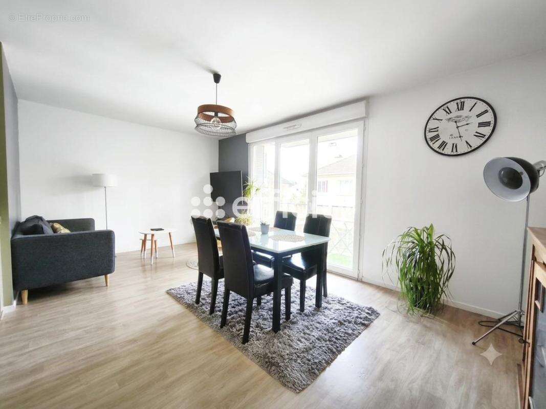 Appartement à WATTIGNIES