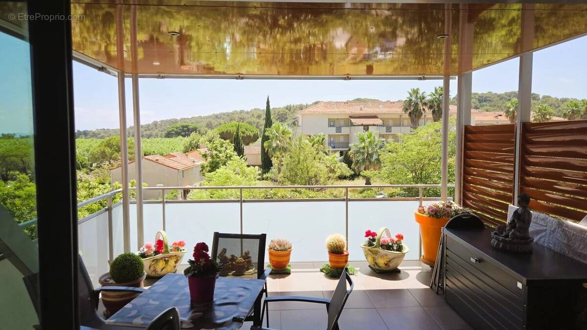 Appartement à LE LAVANDOU