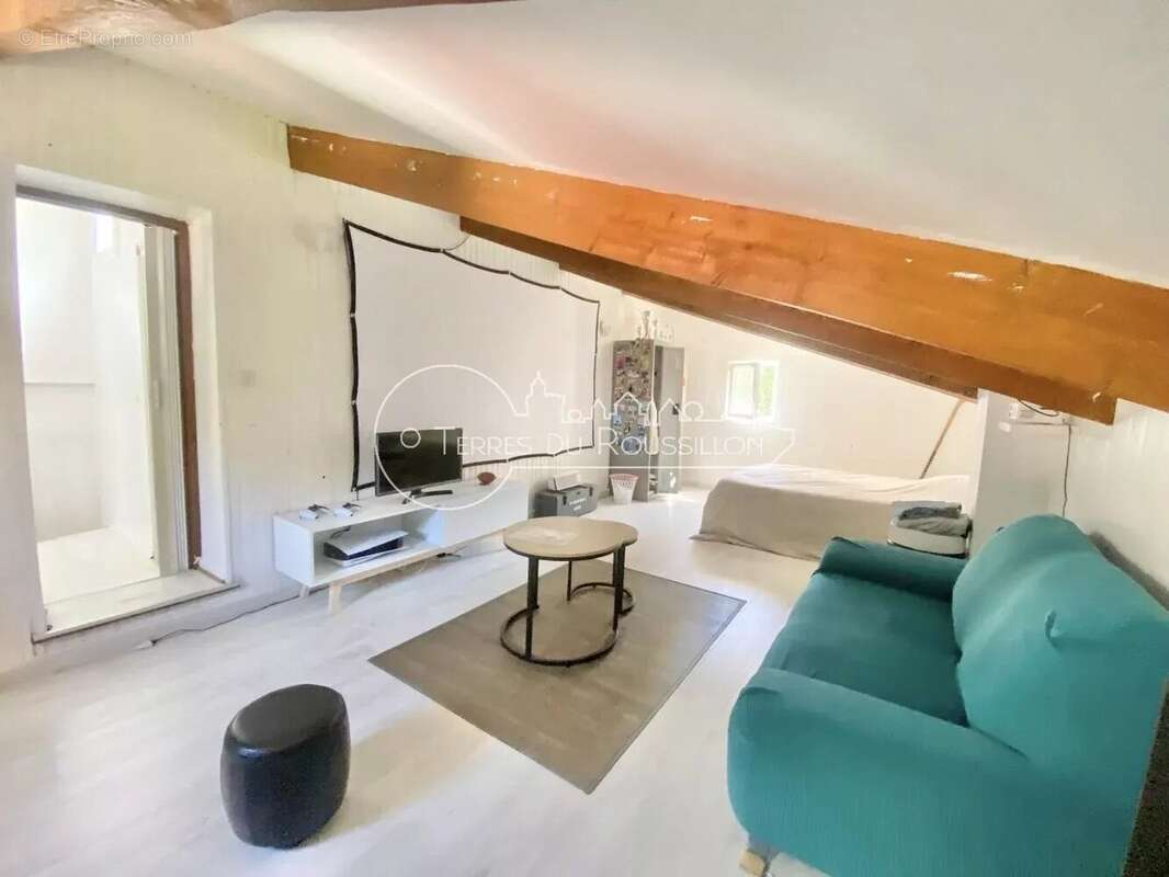 Maison à VILLEMOLAQUE