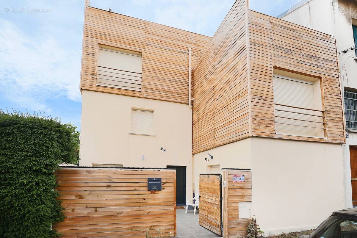 Maison à MONTREUIL