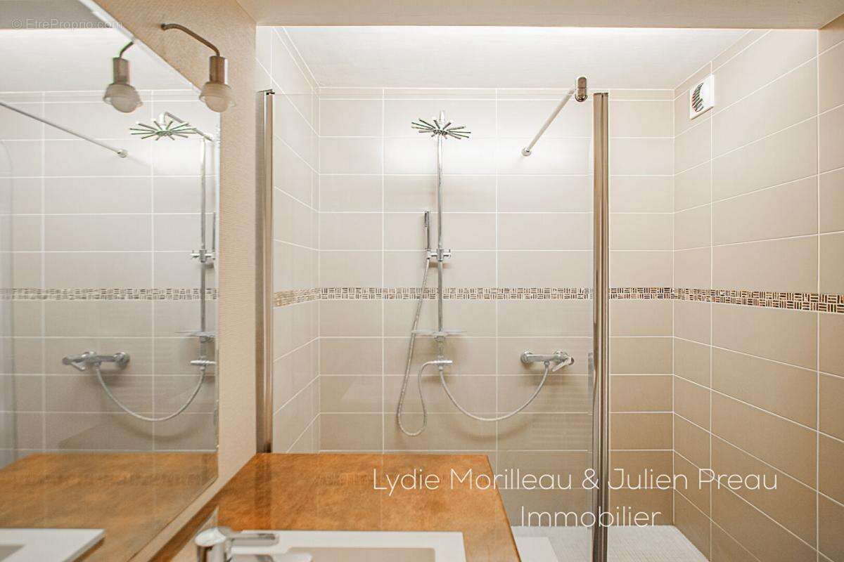 Appartement à REZE