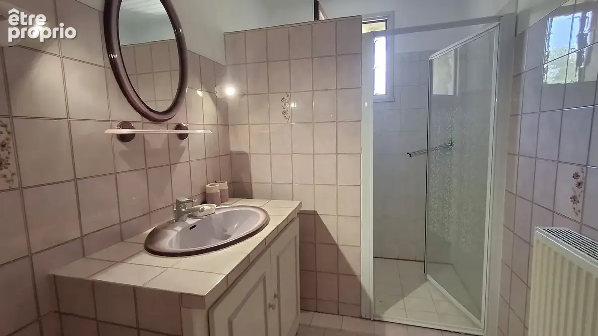 Exclusivité, Maison de ville à St Paul  3 Châteaux, 3 ch. avec jardin piscinable d'env. 600m²! - photo 8