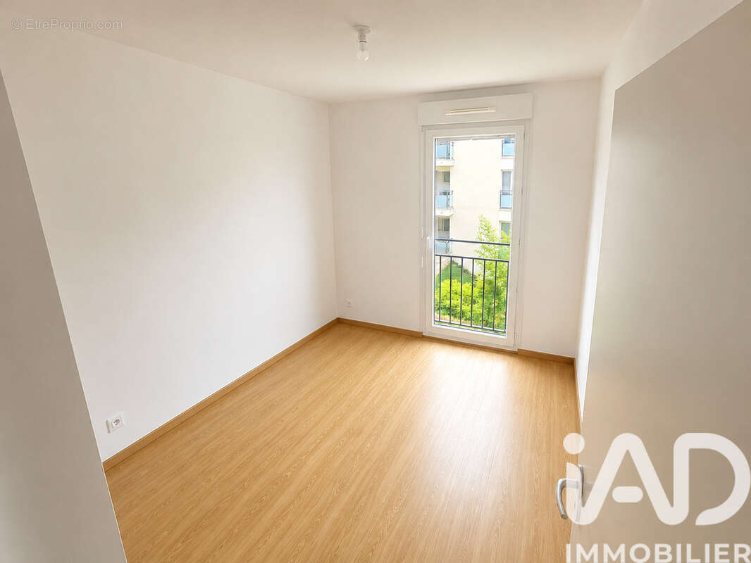 Photo 5 - Appartement à OULLINS