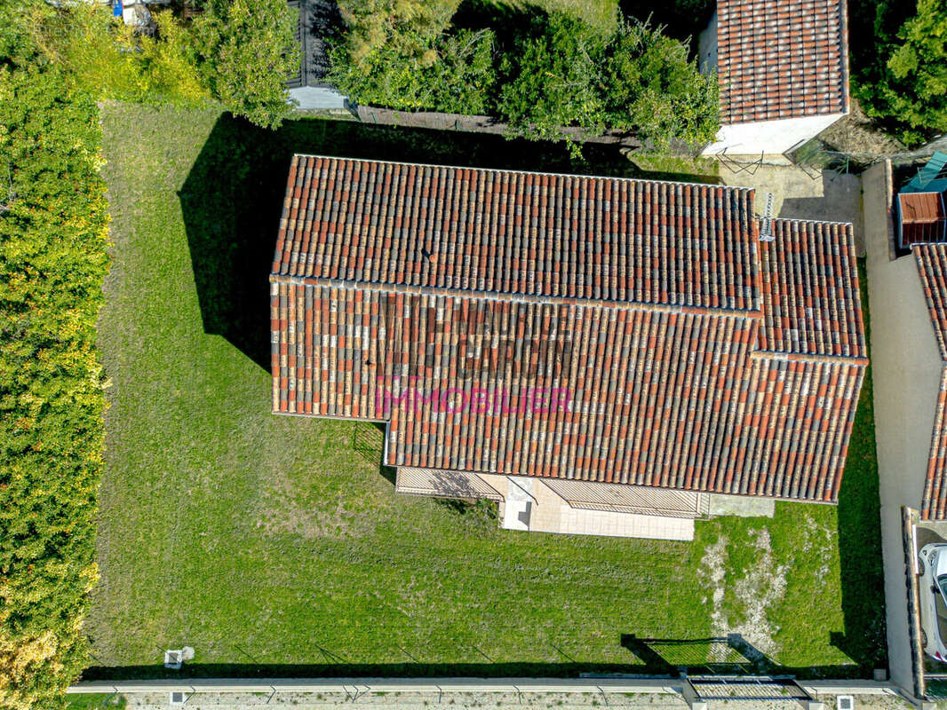 Maison à LORIOL-DU-COMTAT