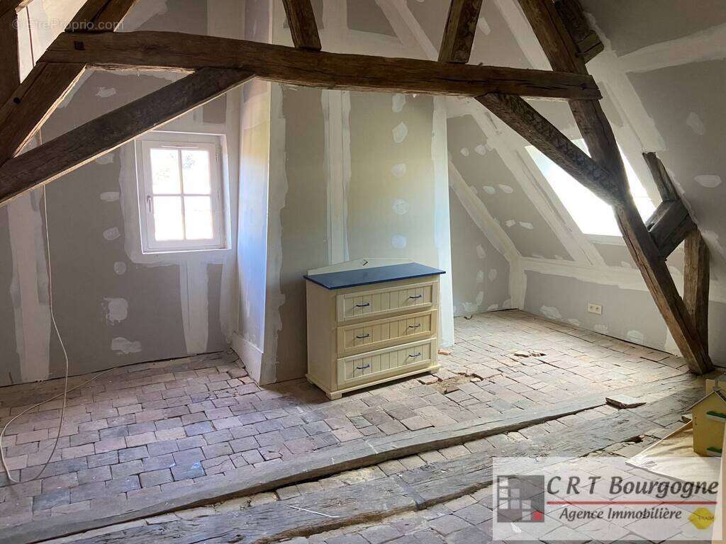 Maison 9 pièces 247.5 m² Toucy - photo 18