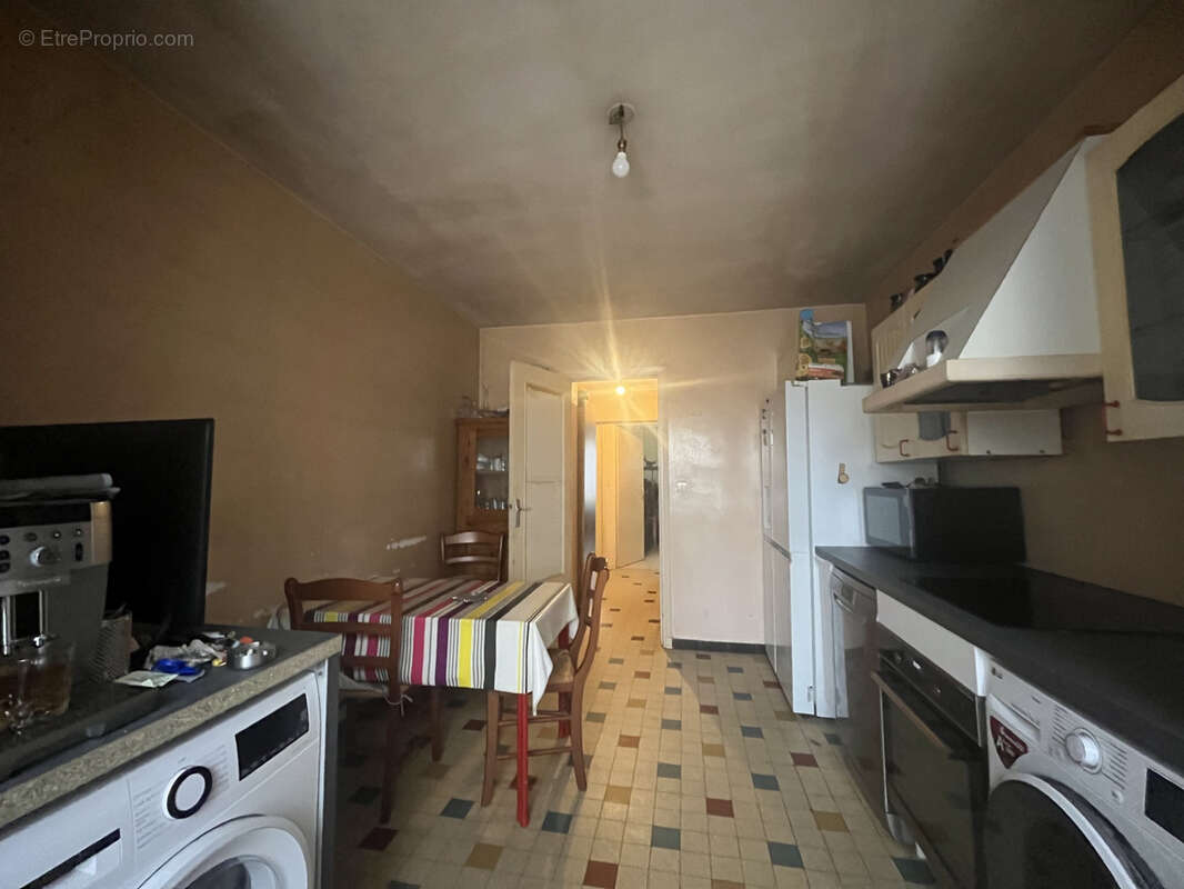 Appartement à LYON-3E