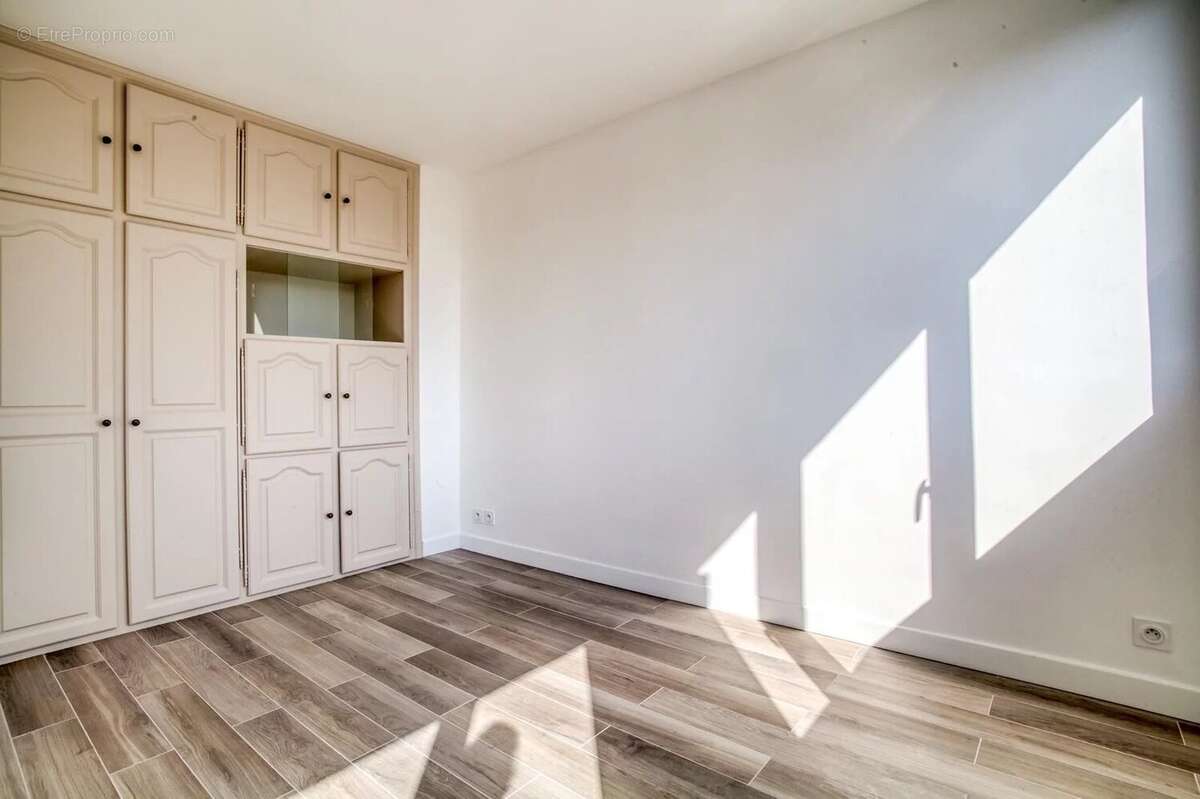 Appartement à RUEIL-MALMAISON
