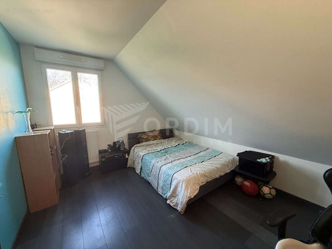 Maison à SAINT-FARGEAU