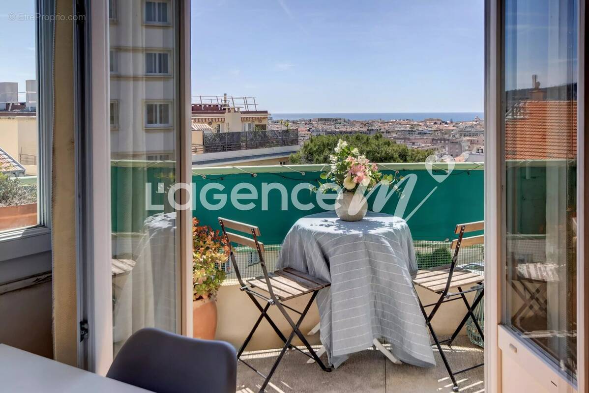 Appartement à NICE