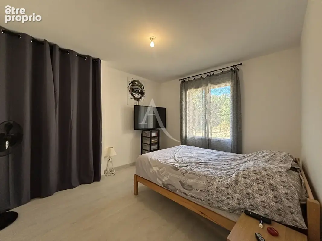 Venansault  - maison de plain-pied entièrement rénovée - 4 chambres - photo 6