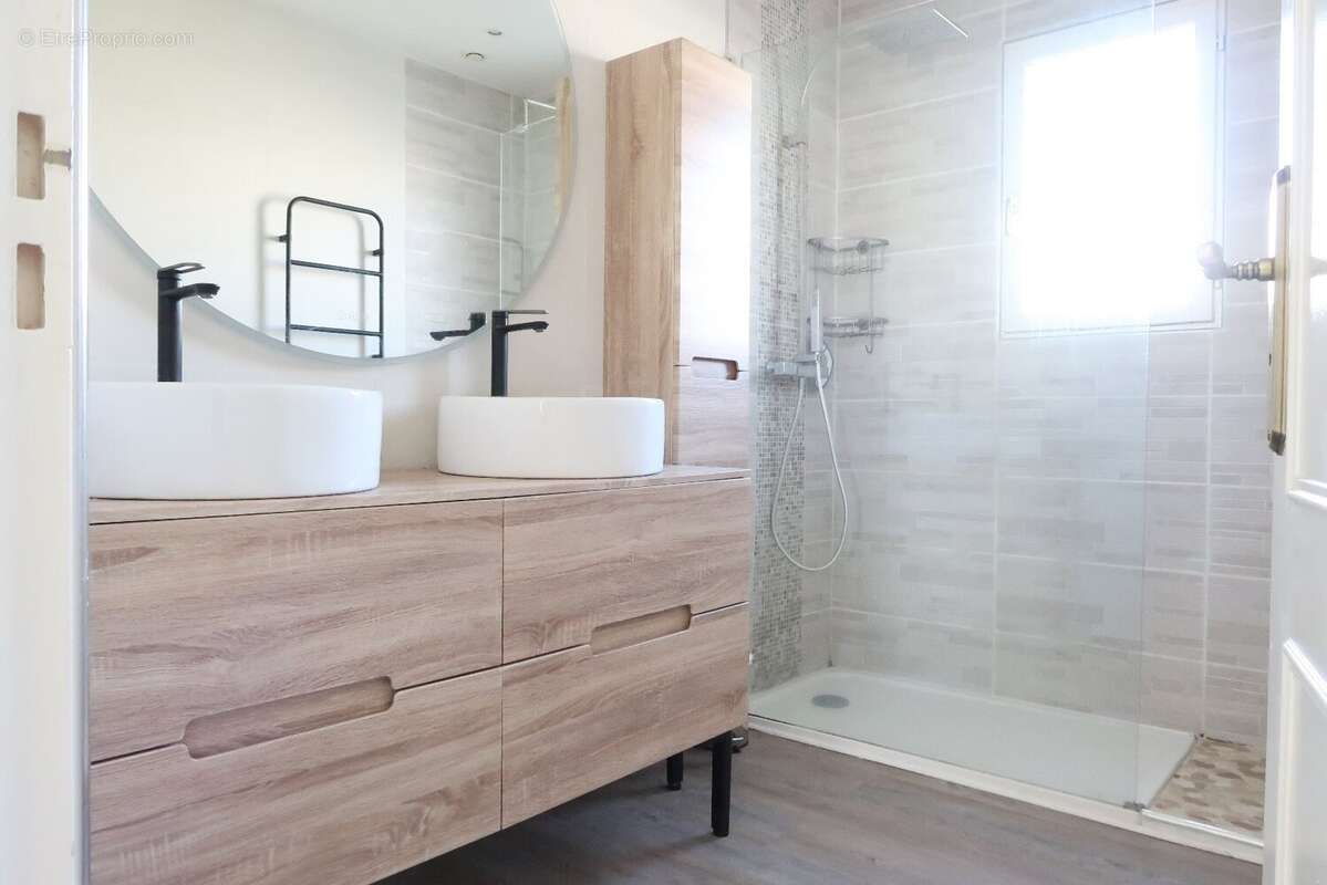 Maison à SAINT-CYPRIEN