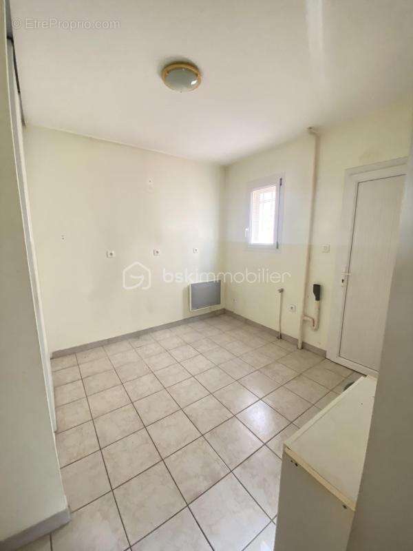 Maison à VILLENEUVE-LES-BEZIERS