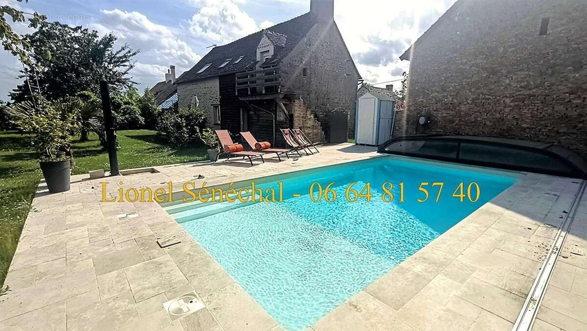Demeure de prestige en pierre avec piscine et dépendances - Aux portes des Alpes Mancelles et à 10 mn d' Alençon - photo 4